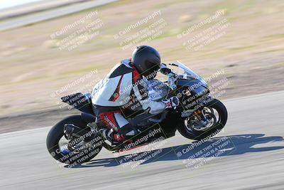 media/Feb-05-2023-Classic Track Day (Sun) [[c35aca4a42]]/Group 1/session 4 turn 4/